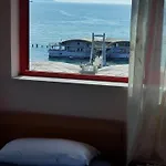 2 City-sea Apartman